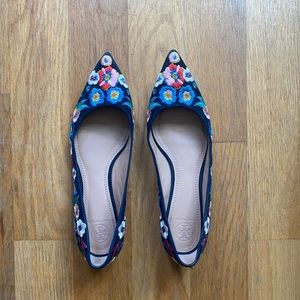 Suede pointy toe Tory Burch flats